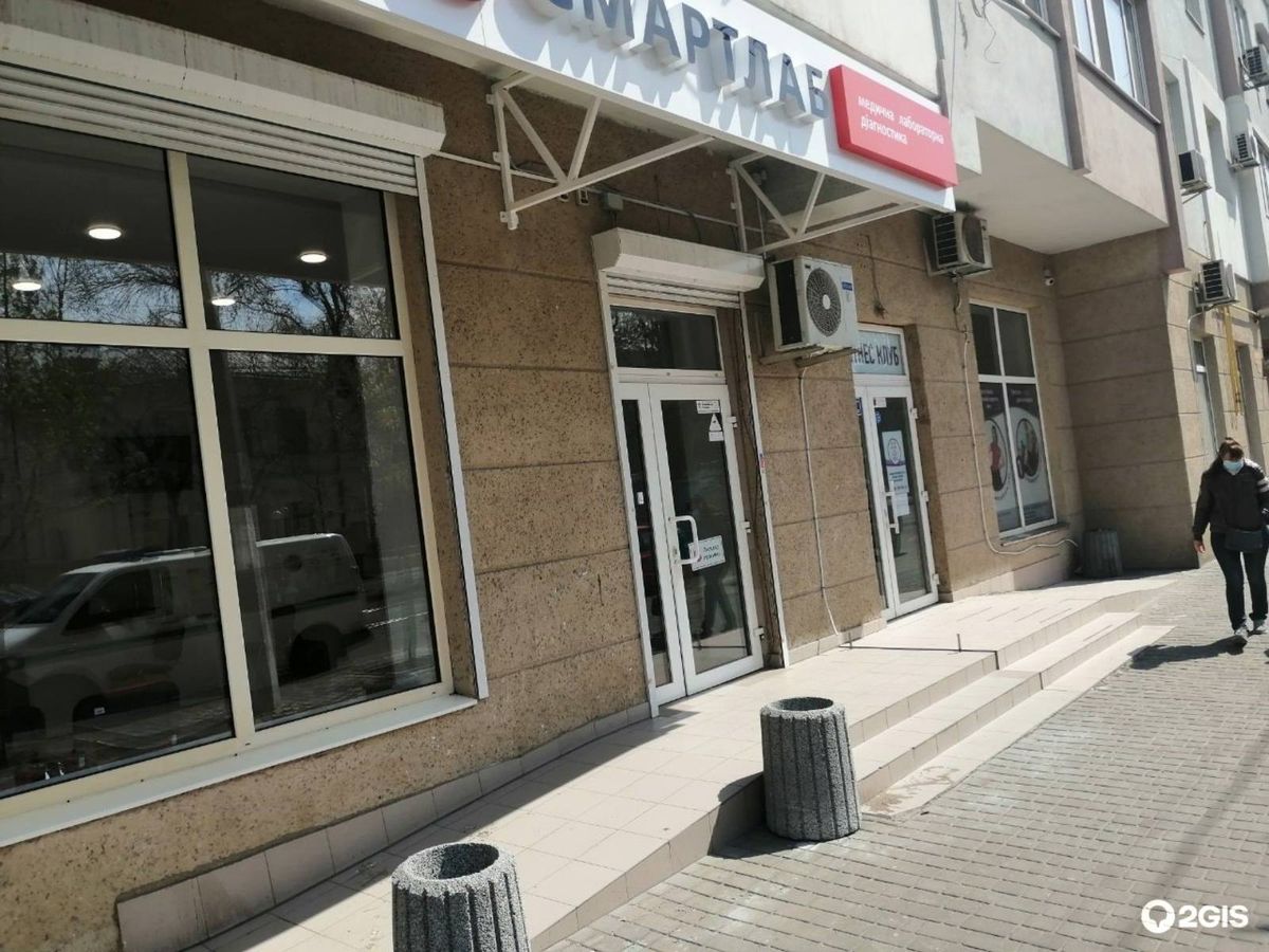 продам коммерческое помещение по Старопортофранковской,81а