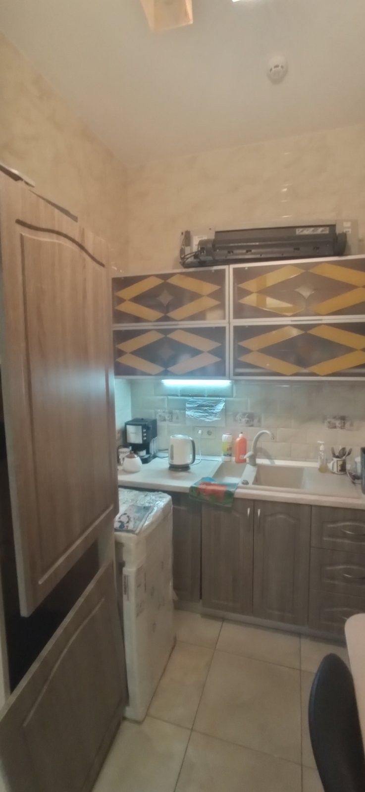 Продам! Терміново! Комерційне приміщення під бізнес з повноцінним підвалом 87 метрів