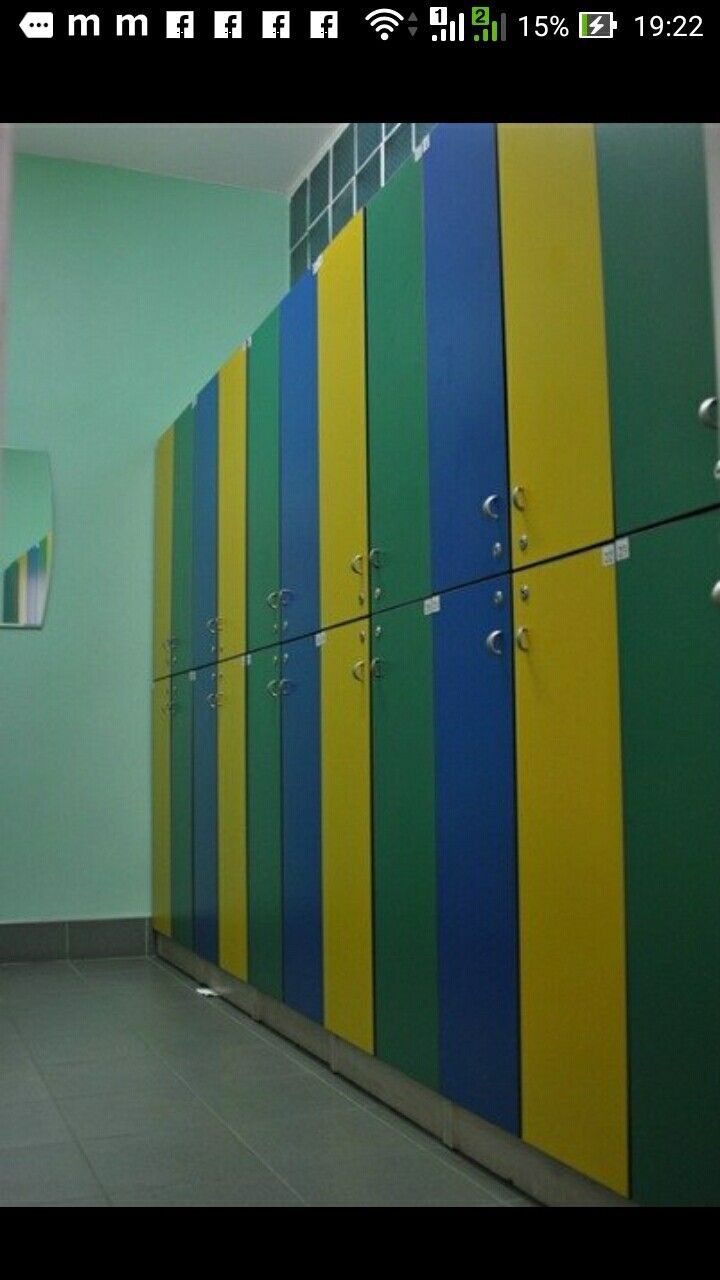 Комерція на Левiтана вул.