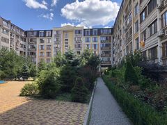 Квартира на Добровольців вул.