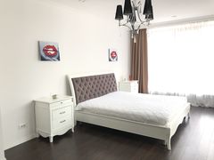 Квартира на Добровольців вул.