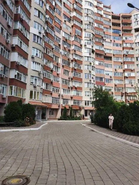 Apartment on Levitana St.