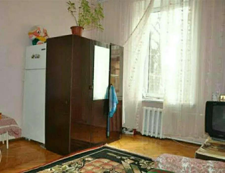 Квартира на Садова вул.