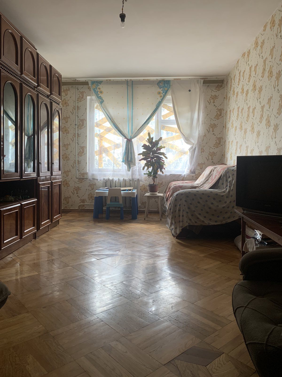 Продам чешку 5 этаж, Черемушки