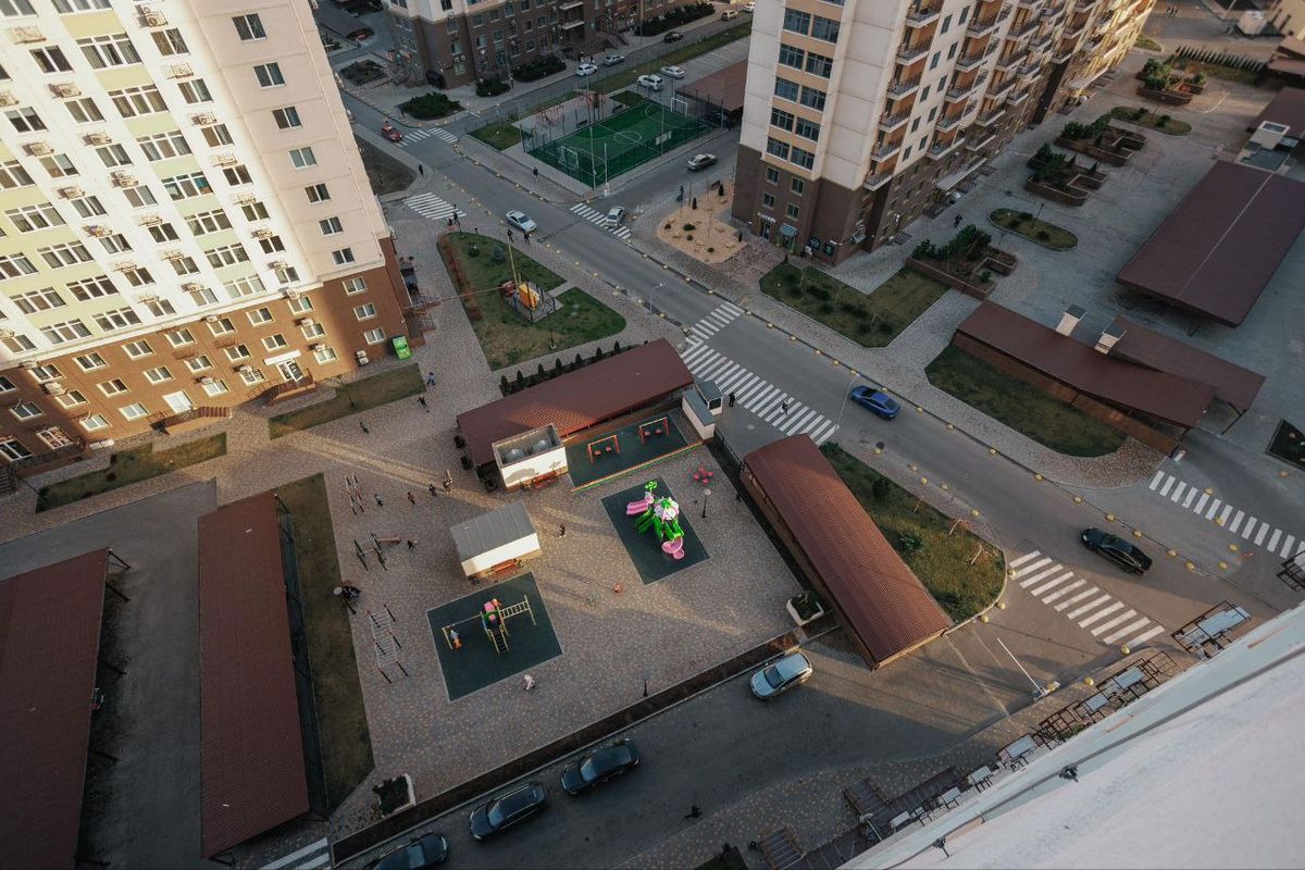 Продам 2 комнатную квартиру с эксклюзивным ремонтом в 49 жемчужине (Архитекторская)