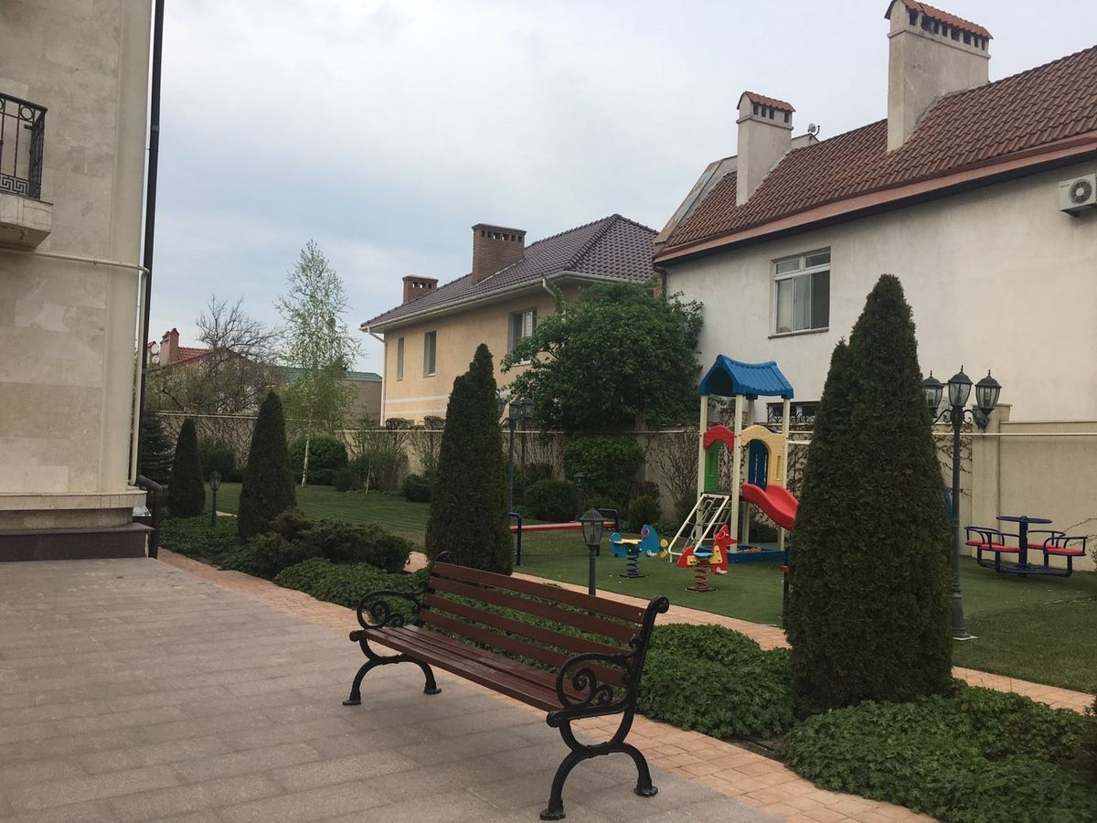 Квартира на Львовская ул.