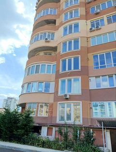 Квартира на Зоопаіркова вул.