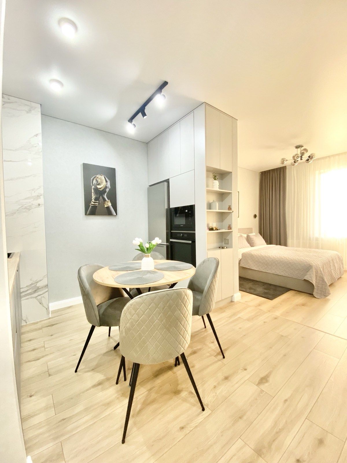 Apartment on Genuezska Street