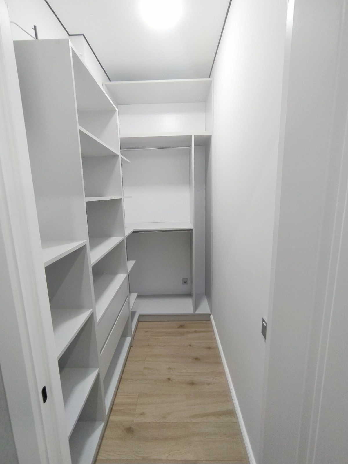 Apartment on Genuezska Street