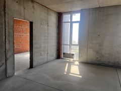 A 3-bedroom apartment in the Olimpiysky residential complex.