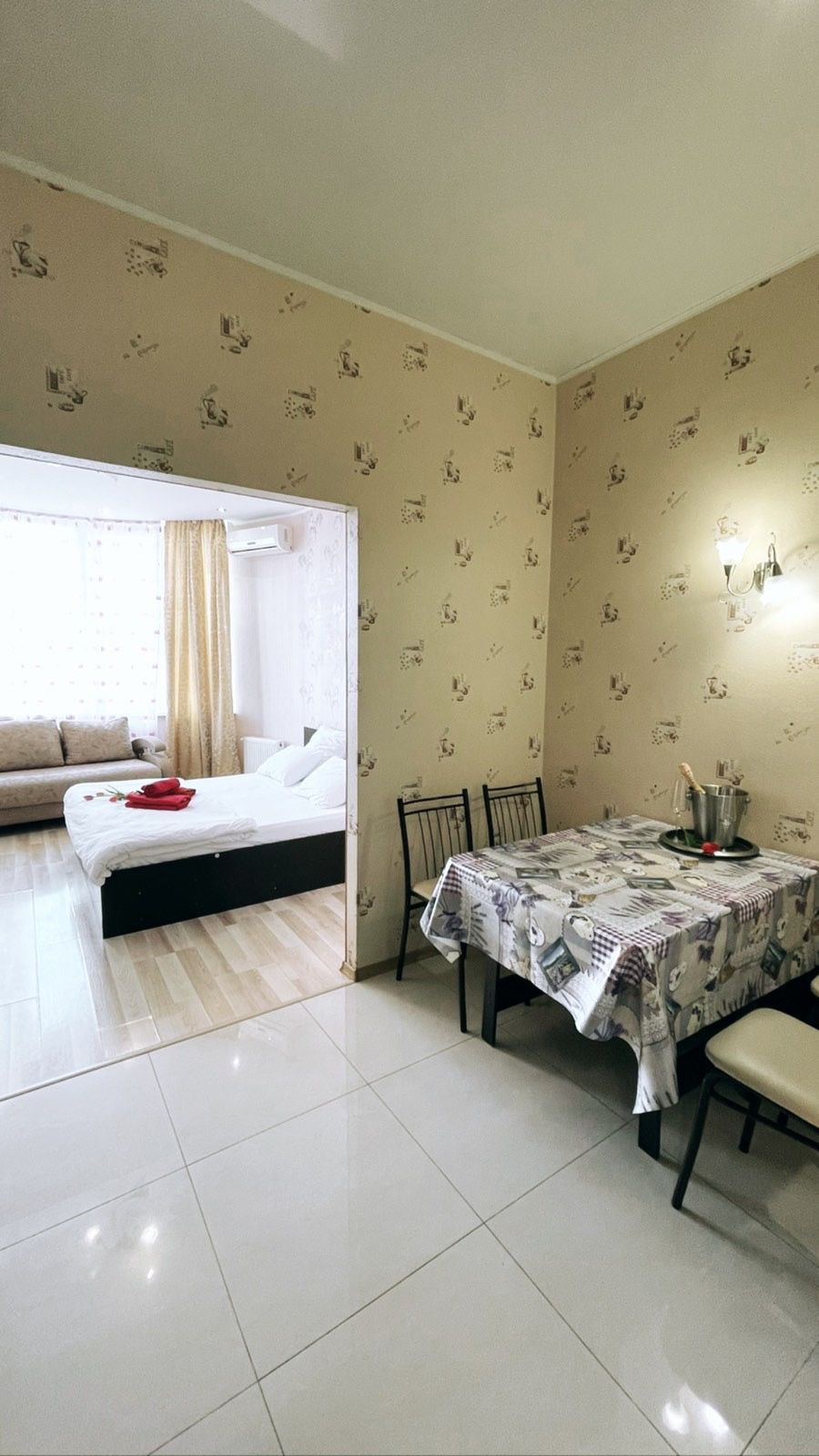 Apartment on Panteleymonivska St.