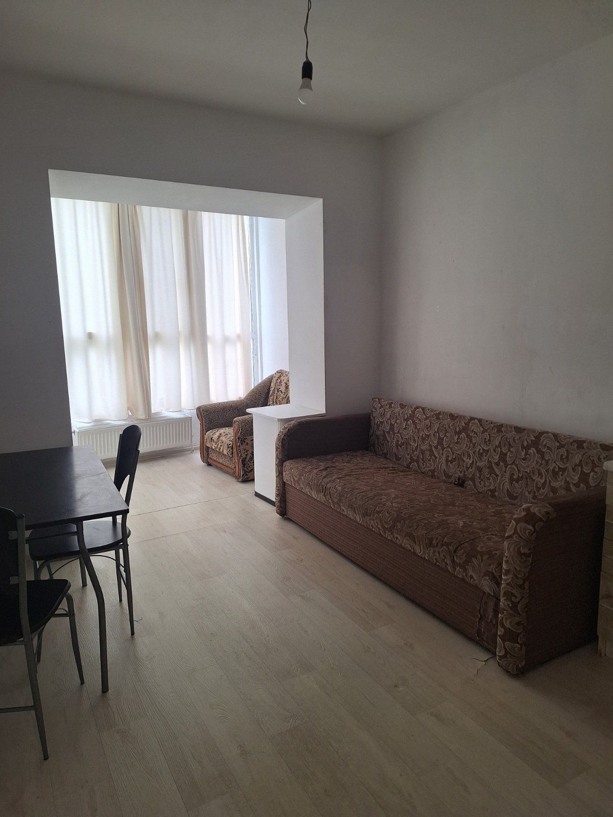OSTROVA: Spacious two-bedroom apartment (candle-shaped)