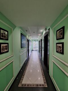 OSTROVA: Spacious two-bedroom apartment (candle-shaped)