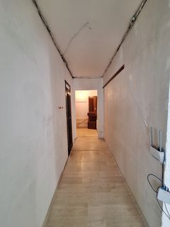 OSTROVA: Spacious two-bedroom apartment (candle-shaped)