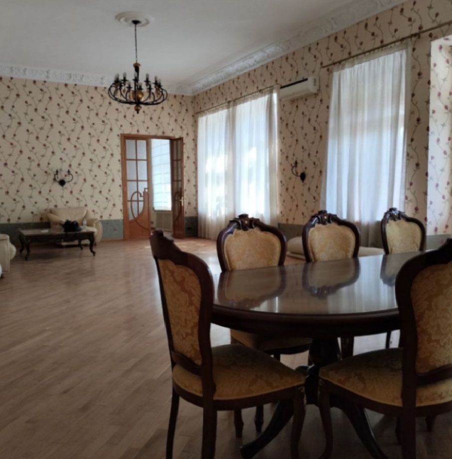 Apartment on Tchaikovsky Lane.
