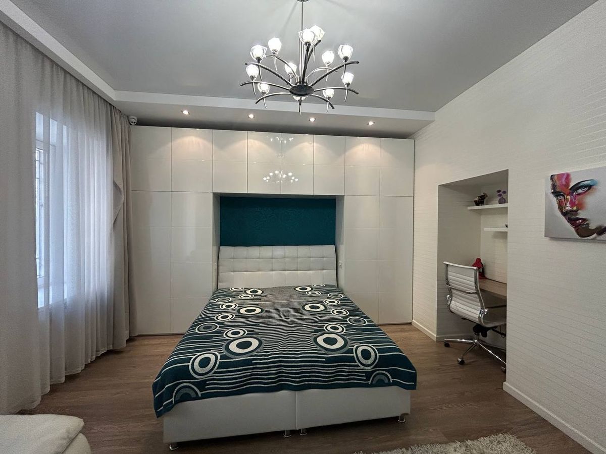 Apartment on Gretska Street