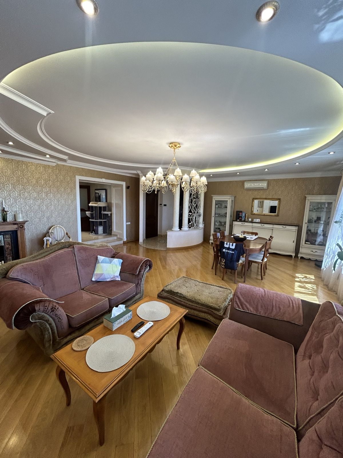 Apartment on Pedagogichnyi Lane
