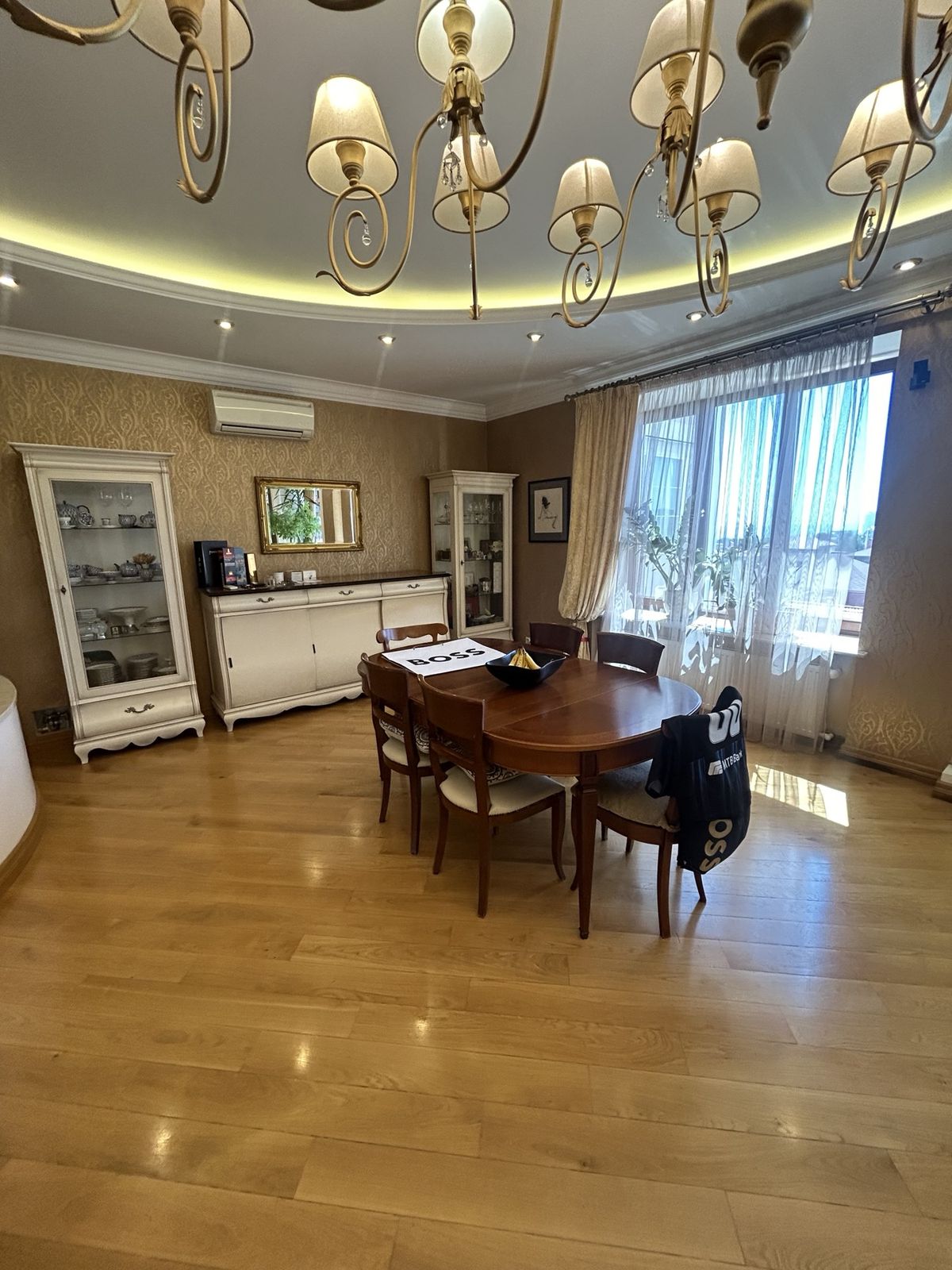 Apartment on Pedagogichnyi Lane