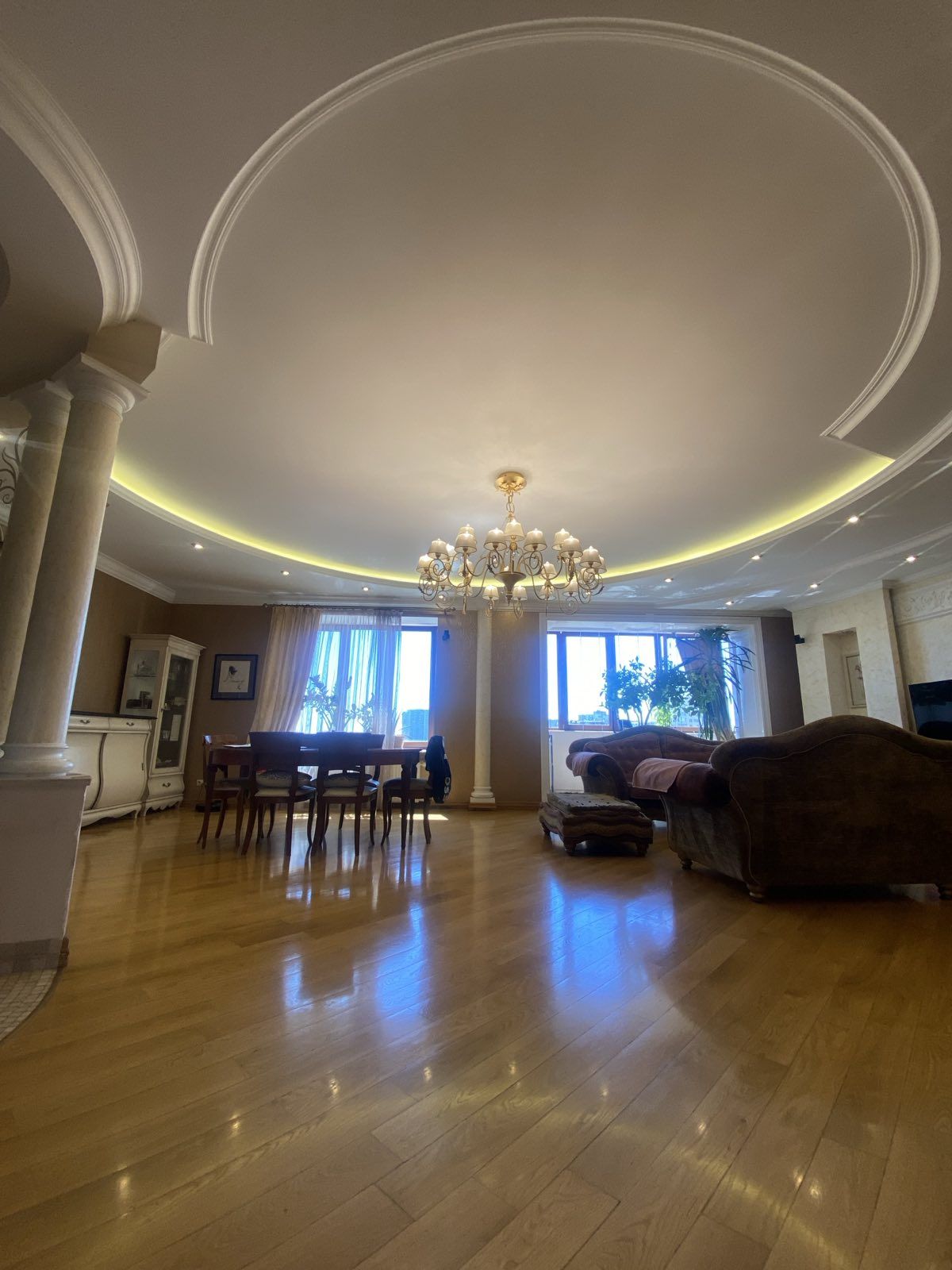 Apartment on Pedagogichnyi Lane