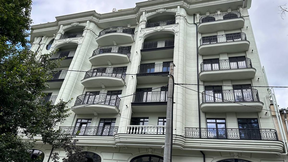 Квартира на Гімназичній вул.