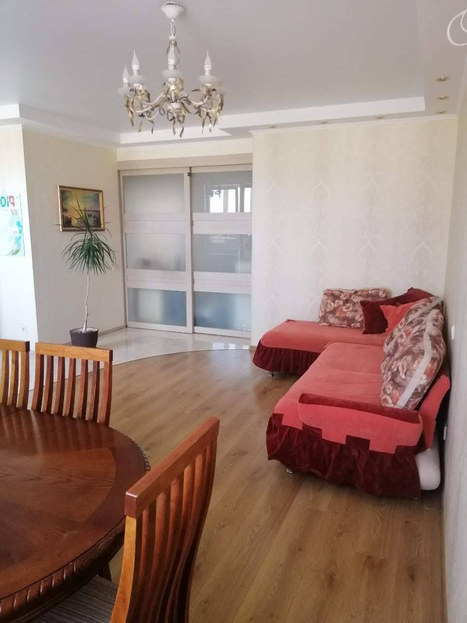 Квартира на Шота Руставелі вул.