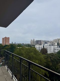 Apartment on Fontanska Road