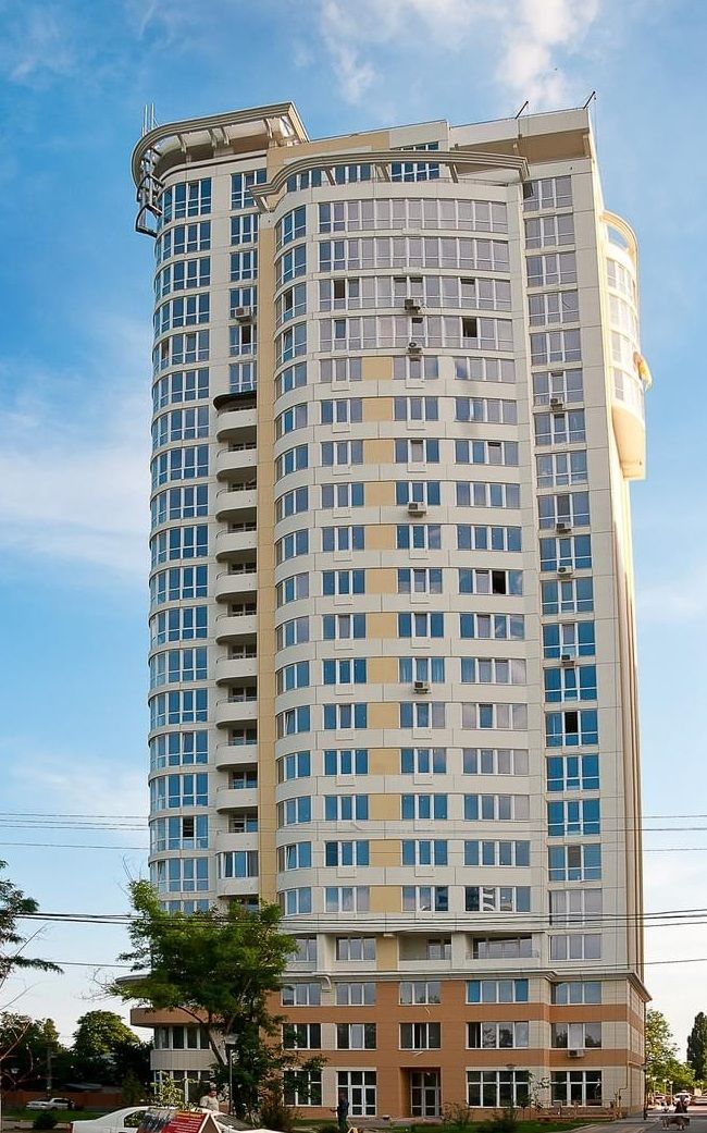 Apartment on Literaturnaya Street