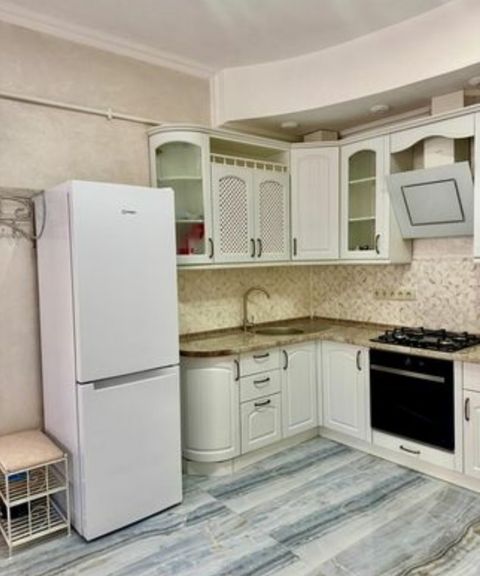 Apartment on Italianska (Pushkinska) Street