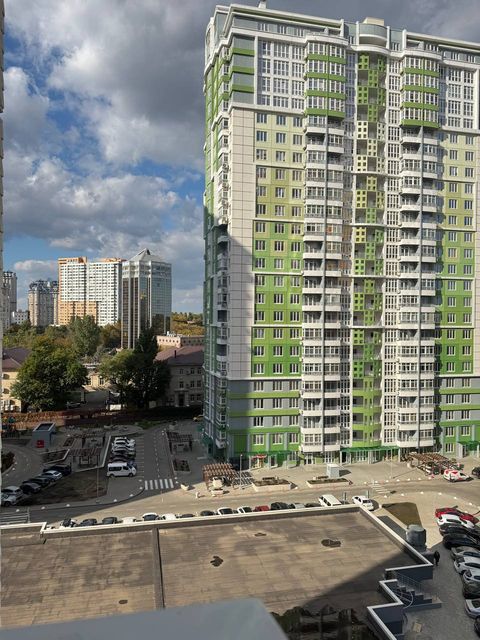 Квартира на просп. Лесі Украінки вул.