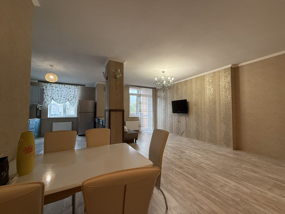 Apartment on Protsenko Street