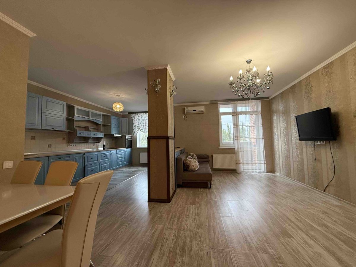 Apartment on Protsenko Street