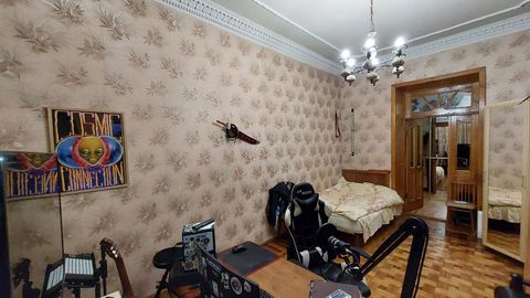 Квартира на Кутузакія вул.