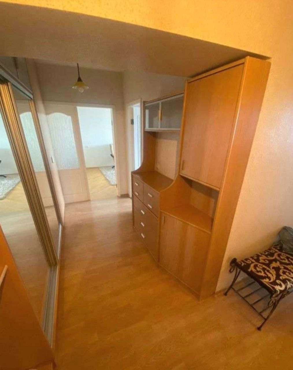 Apartment on Leontovycha St.