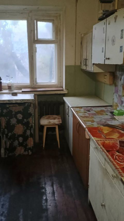 Квартира на Космонавтів вул.