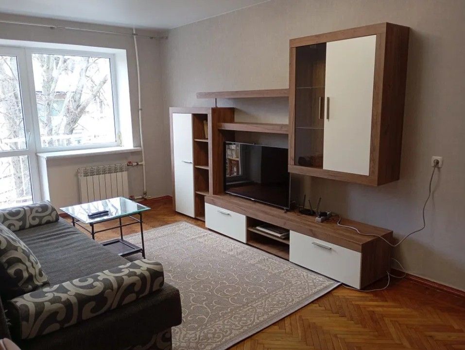 Apartment on Shevchenko Avenue