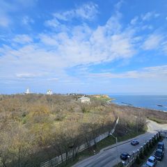 Квартира на Дача Ковалевського вул.