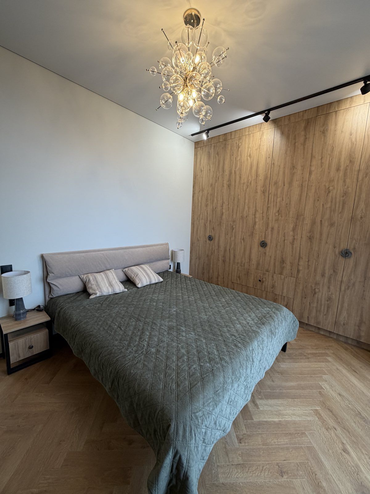 3-room apartment in the Elegy Park residential complex, with a view.