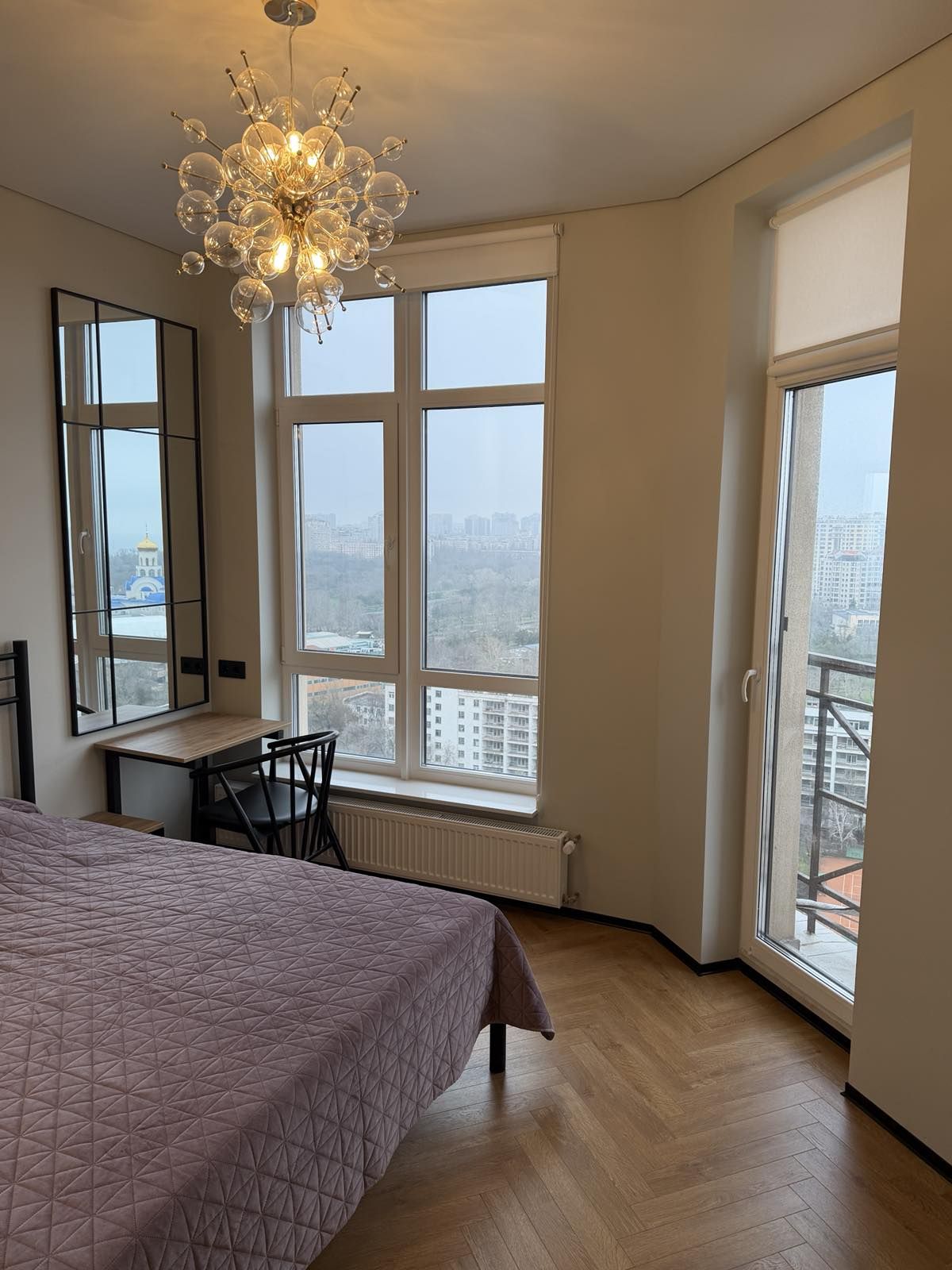 3-room apartment in the Elegy Park residential complex, with a view.