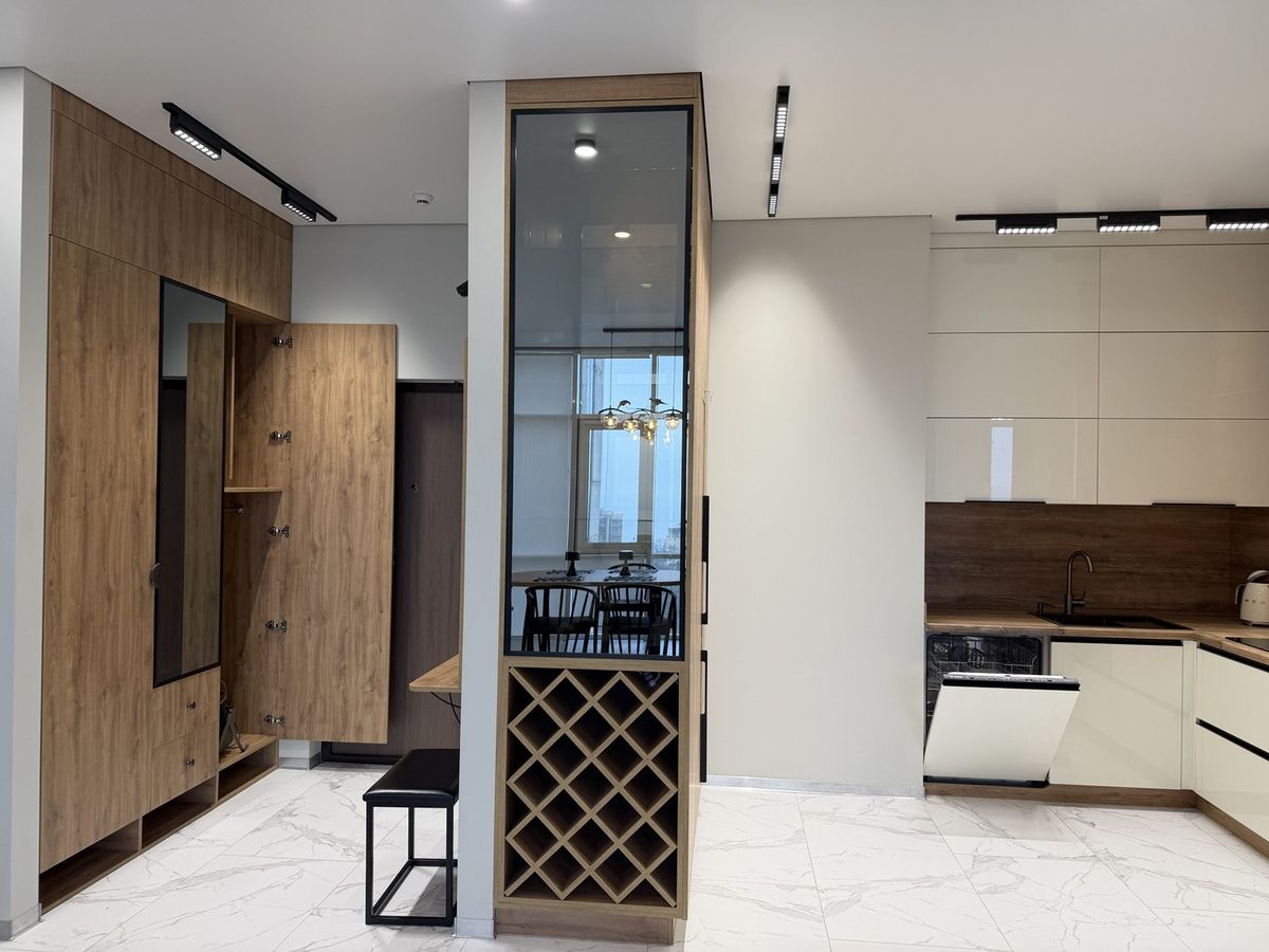 3-room apartment in the Elegy Park residential complex, with a view.