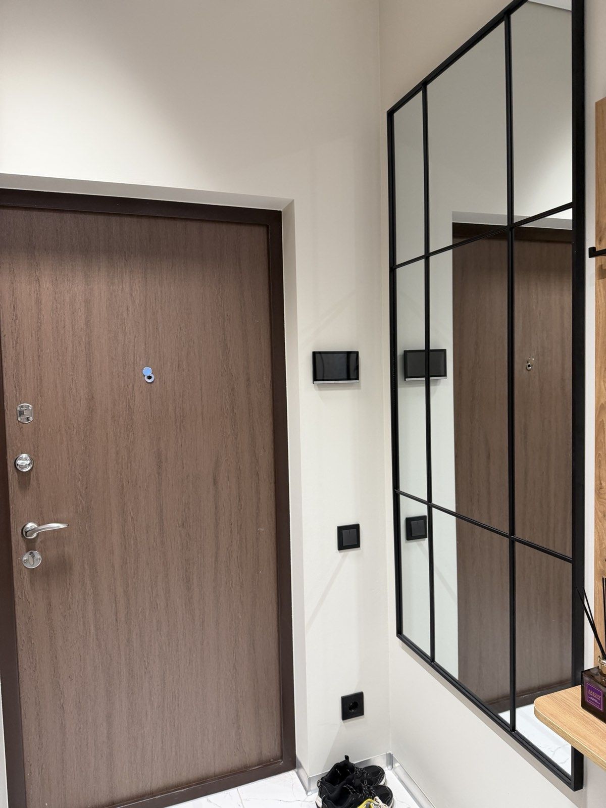 3-room apartment in the Elegy Park residential complex, with a view.