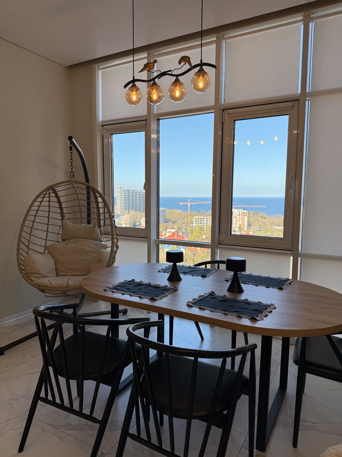 3-room apartment in the Elegy Park residential complex, with a view.
