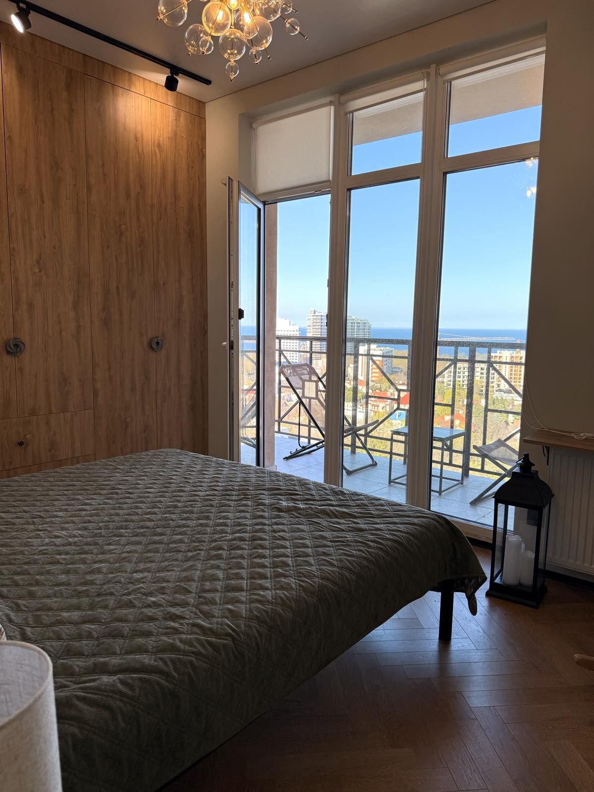 3-room apartment in the Elegy Park residential complex, with a view.