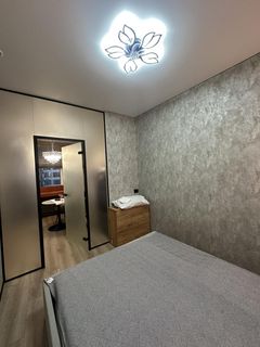 Apartment on V. Samofalova Street