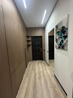 Apartment on V. Samofalova Street