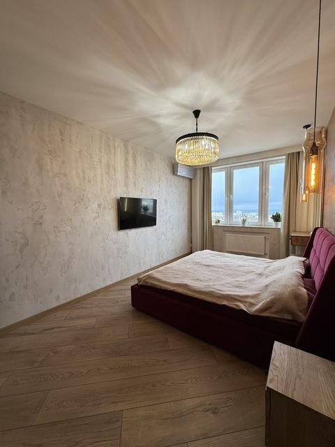 Apartment on Kostandi St.