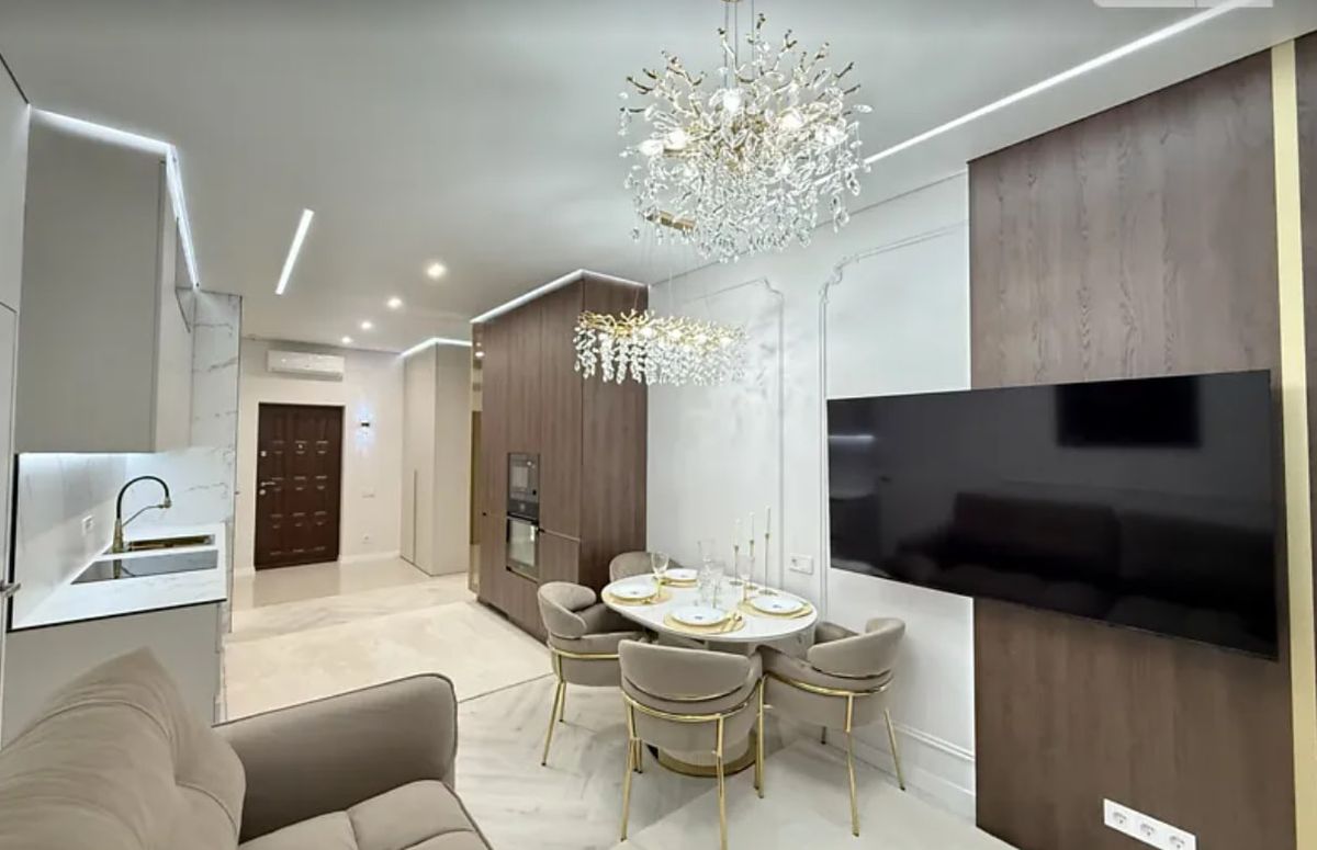 Apartment on Krasnova Street