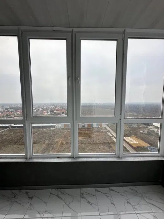 Квартира на вул Перлинна