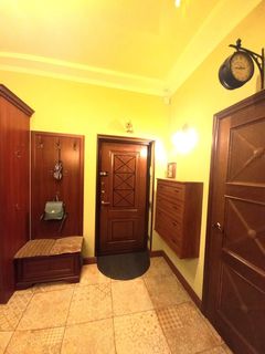 Apartment on Dobrovoltsiv (Govorova) St.