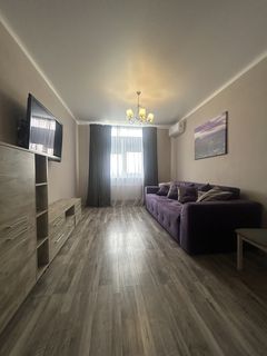 Apartment on Balkivska Street