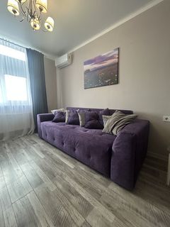 Apartment on Balkivska Street